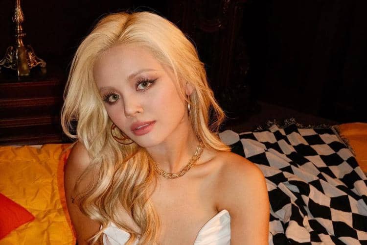 instagram.com/sssorn_chonnasorn