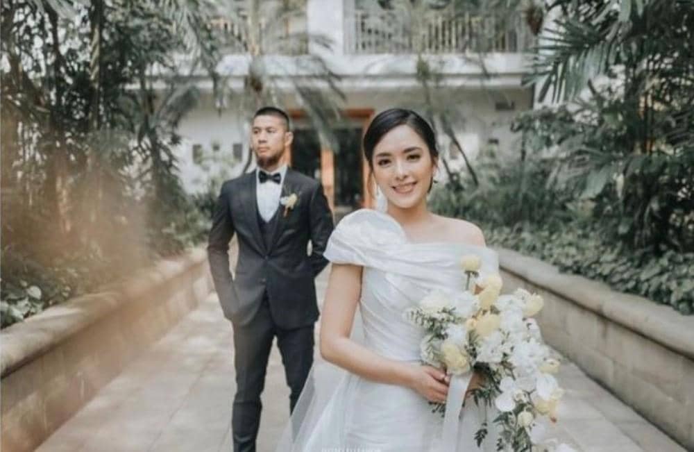 instagram.com/helloelleanor