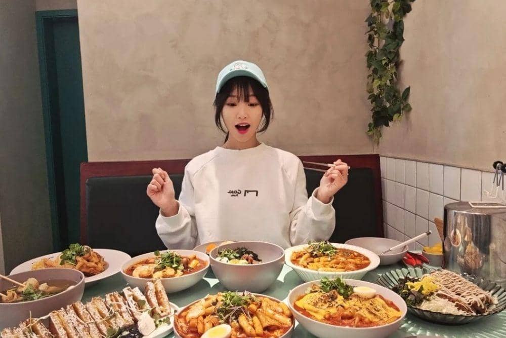 instagram.com/tzuyang70