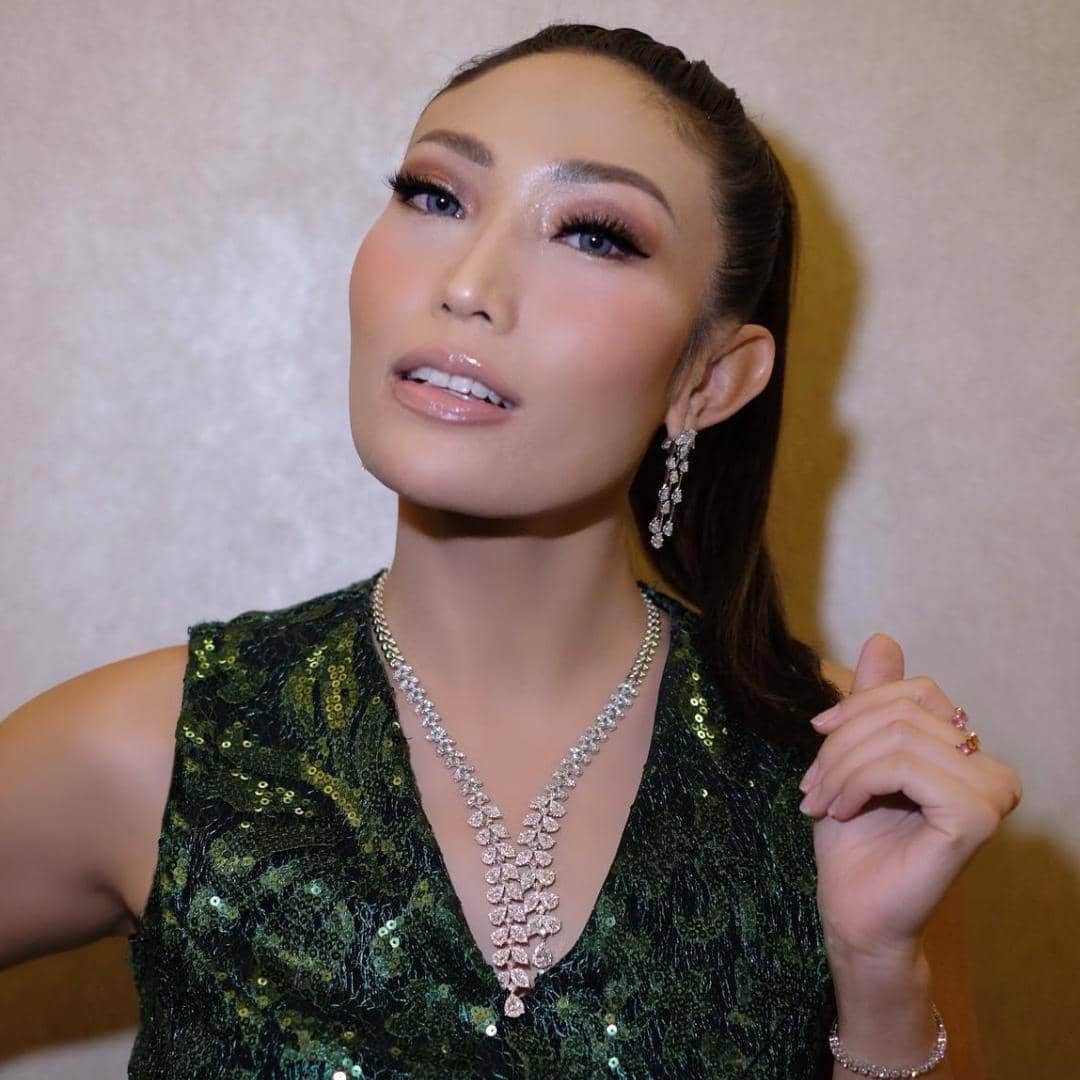 instagram.com/mrsayudewi