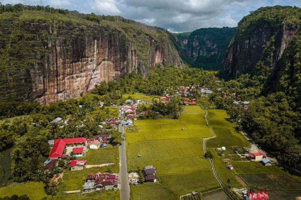 nstagram.com/dispar.sumbar