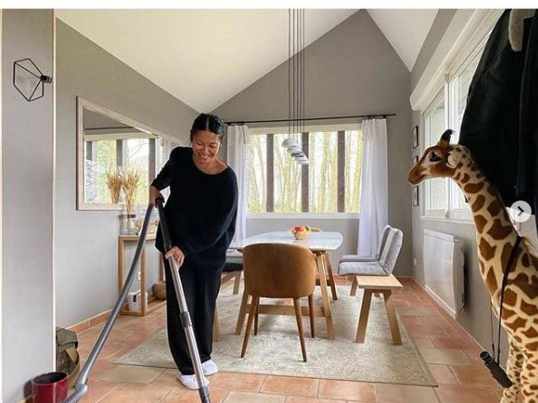 instagram.com/anggun_cipta