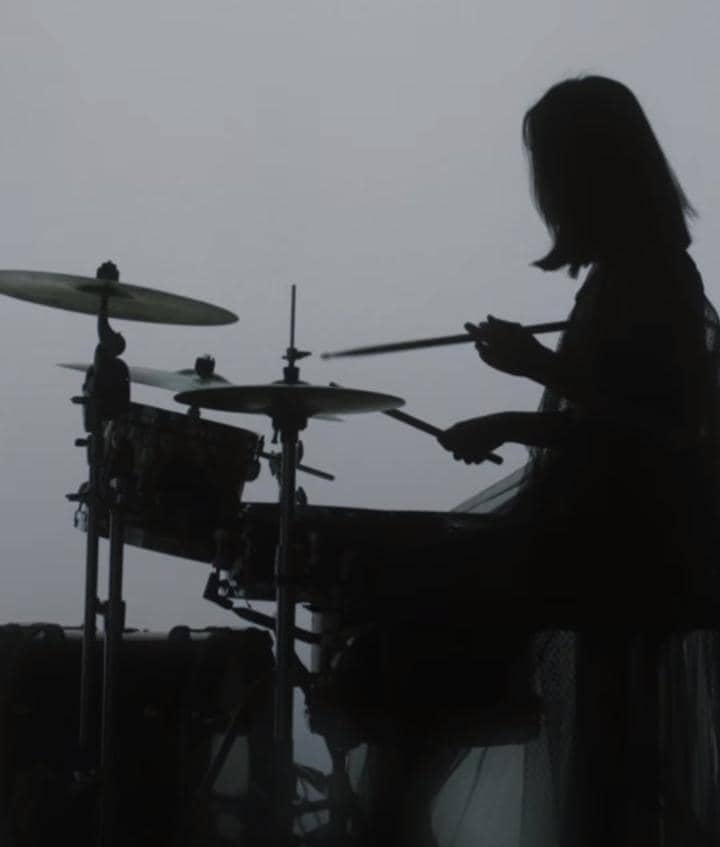 Instagram.com/titiradjopadmaja