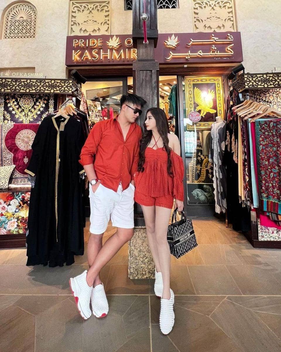 instagram.com/gunturtriyoga