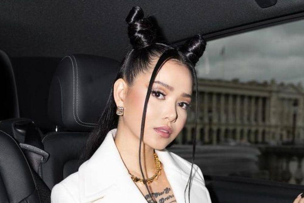 instagram.com/bellapoarch