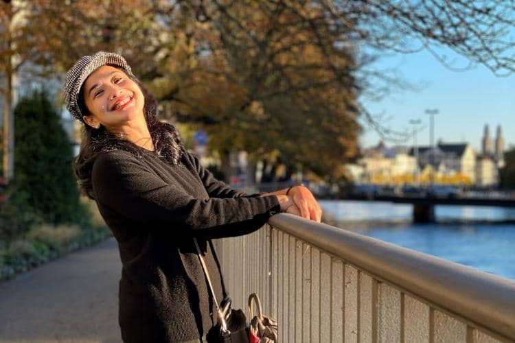 instagram.com/fenirose