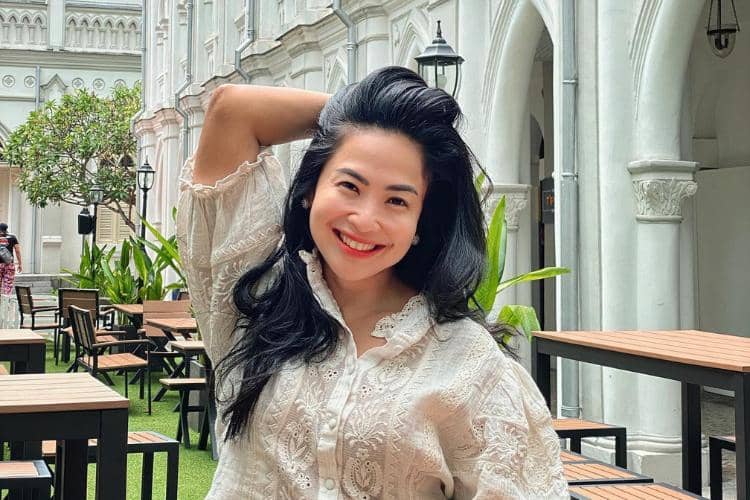 instagram.com/fenirose