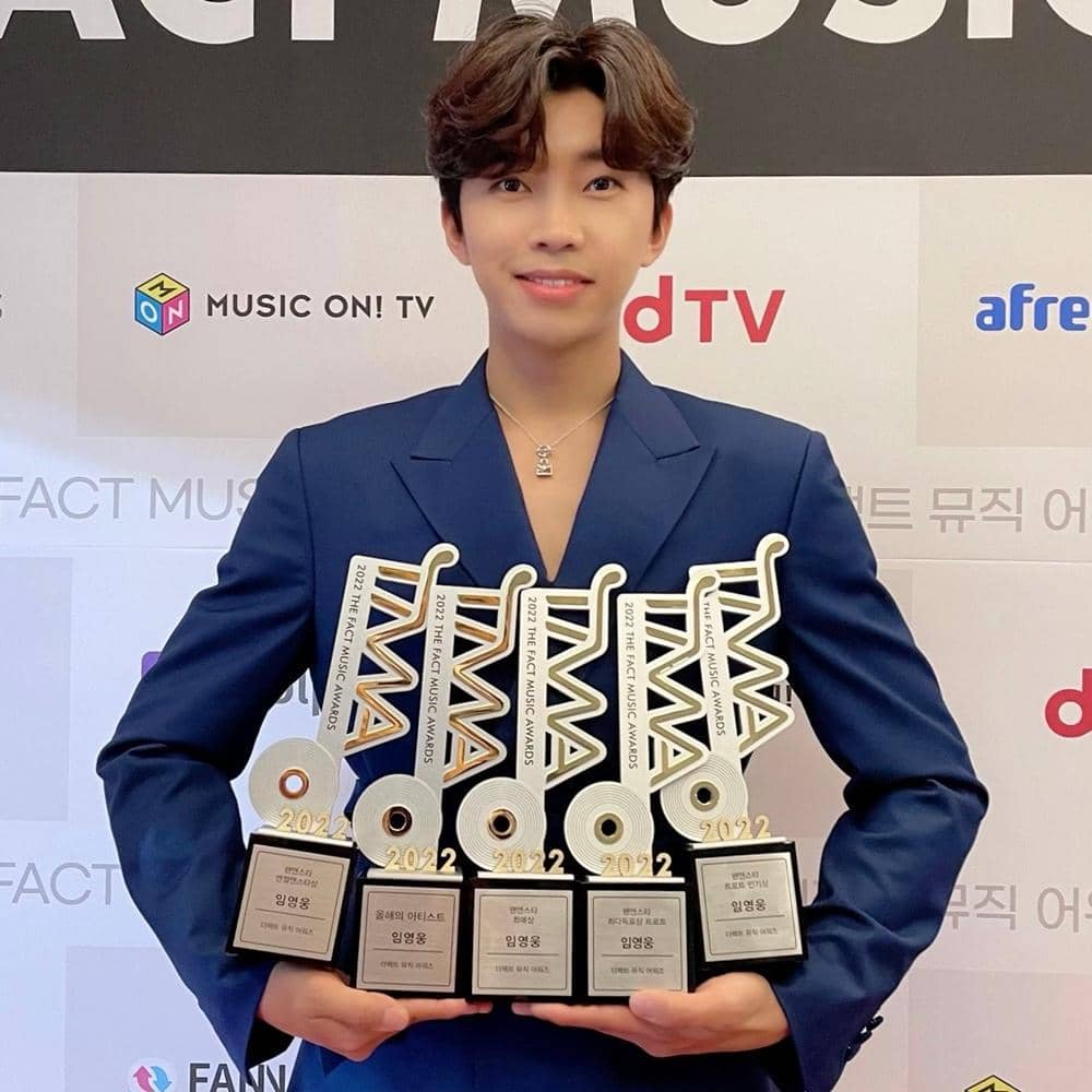 Twitter.com/limyoungwoong