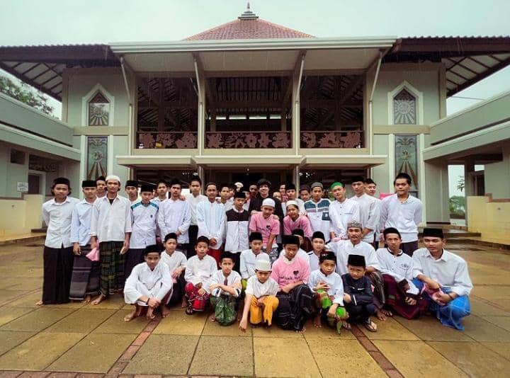 Instagram.com / attahalilintar