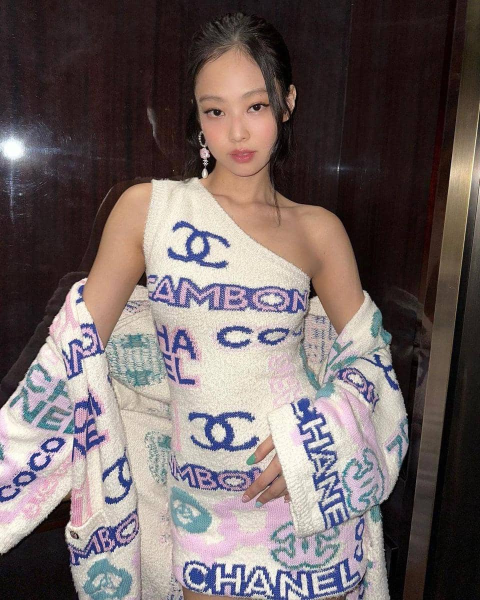 instagram.com/jennierubyjane