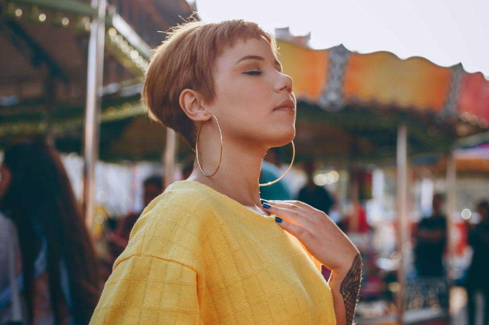 cara merawat rambut pixie