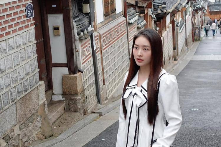 instagram.com/natashawilona12