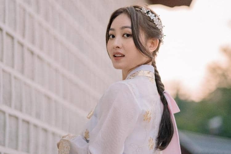 instagram.com/natashawilona12