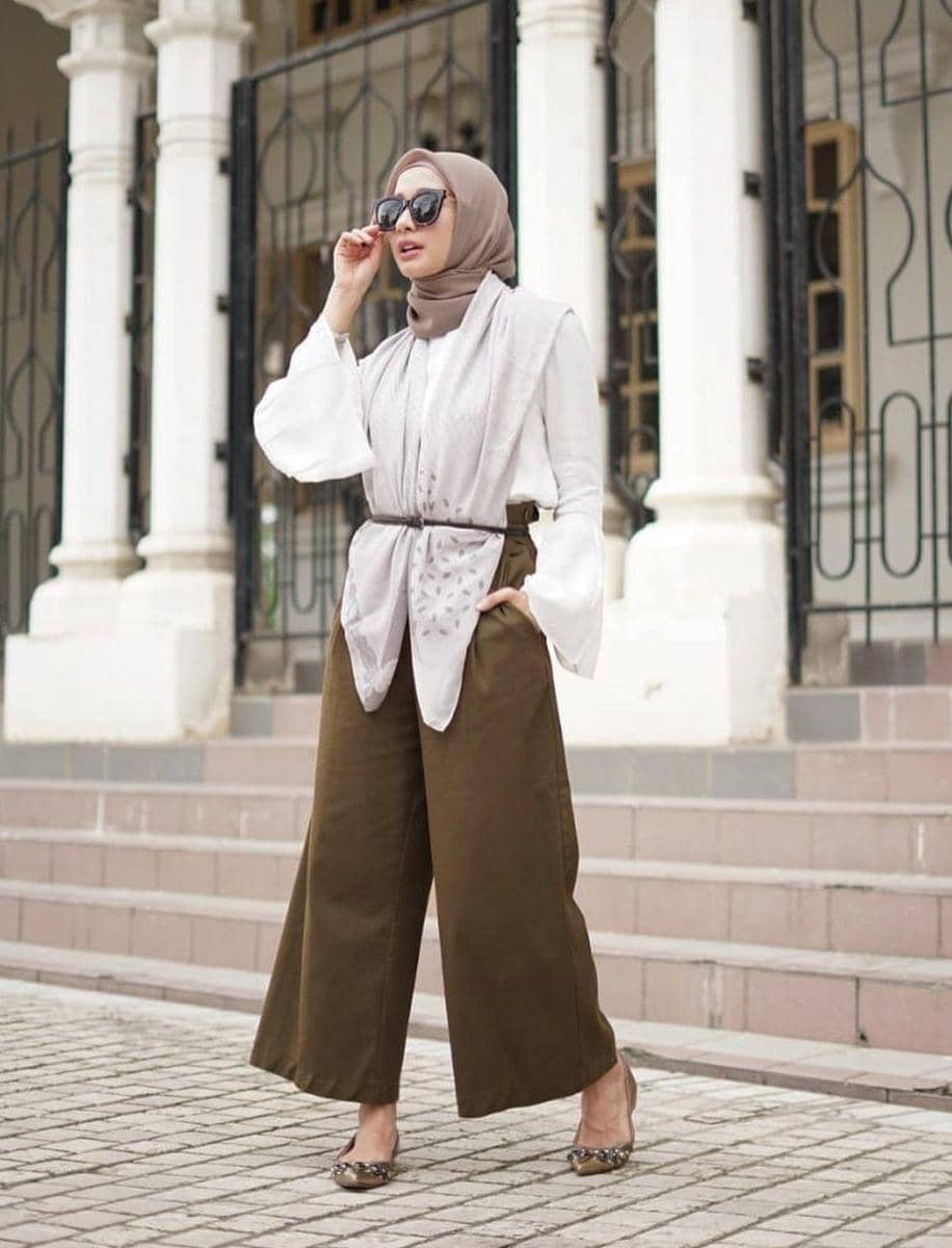 instagram.com/laudyacynthiabella