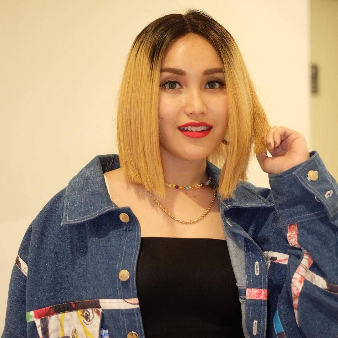 instagram.com/ayutingting92