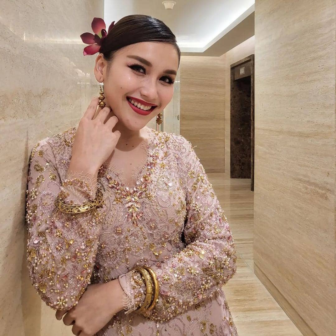 instagram.com/ayutingting92
