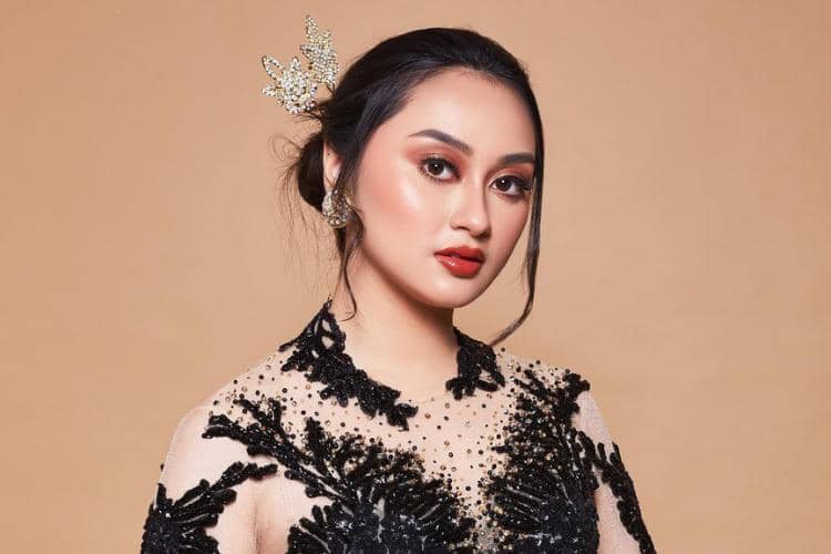 instagram.com/memes_prameswari