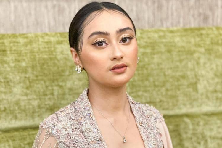 instagram.com/memes_prameswari