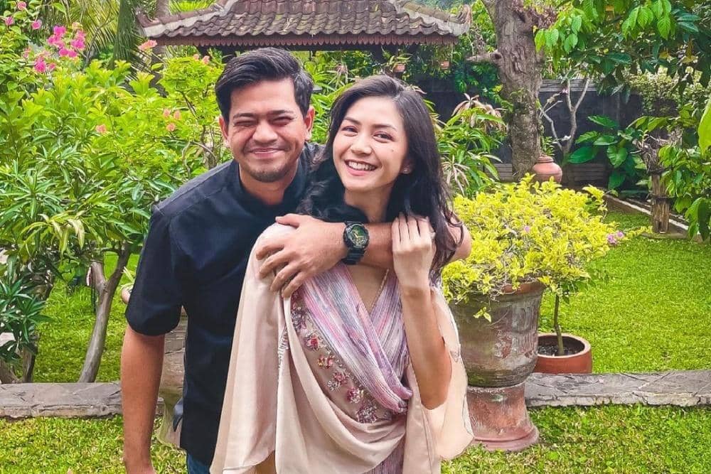 Instagram.com/tyararenata