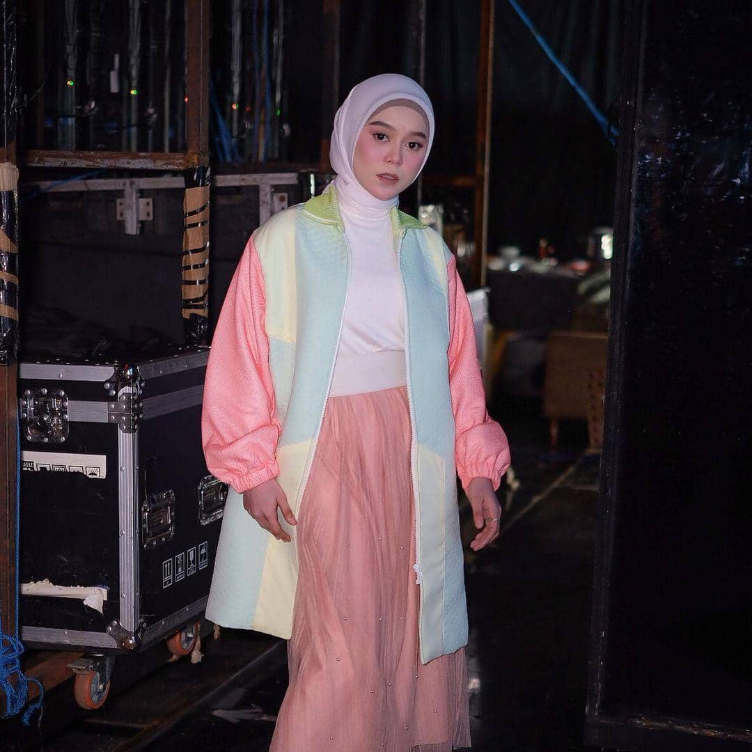 instagram.com/lestykejora