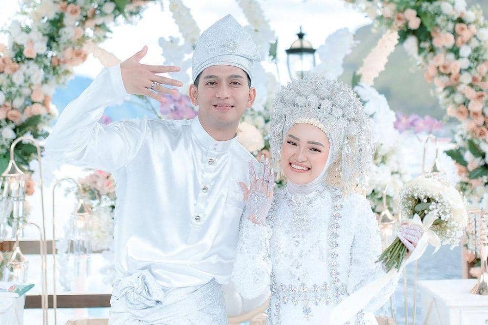 instagram.com/ilyasbachtiar10