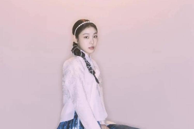 instagram.com/yunakim