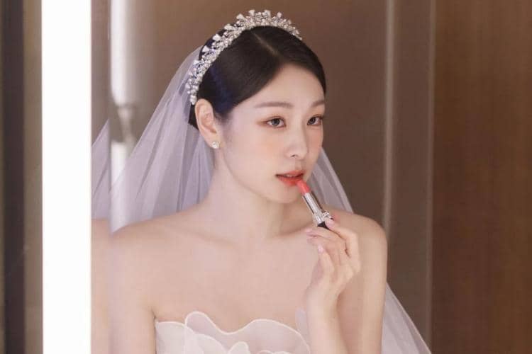 instagram.com/yunakim