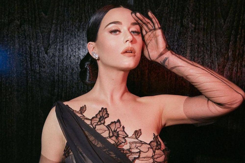 instagram.com/katyperry
