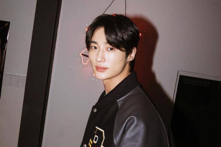 instagram.com/byeonwooseok