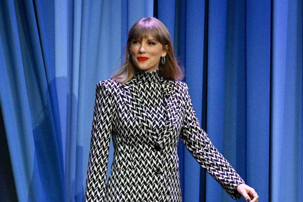 twitter.com/FallonTonight