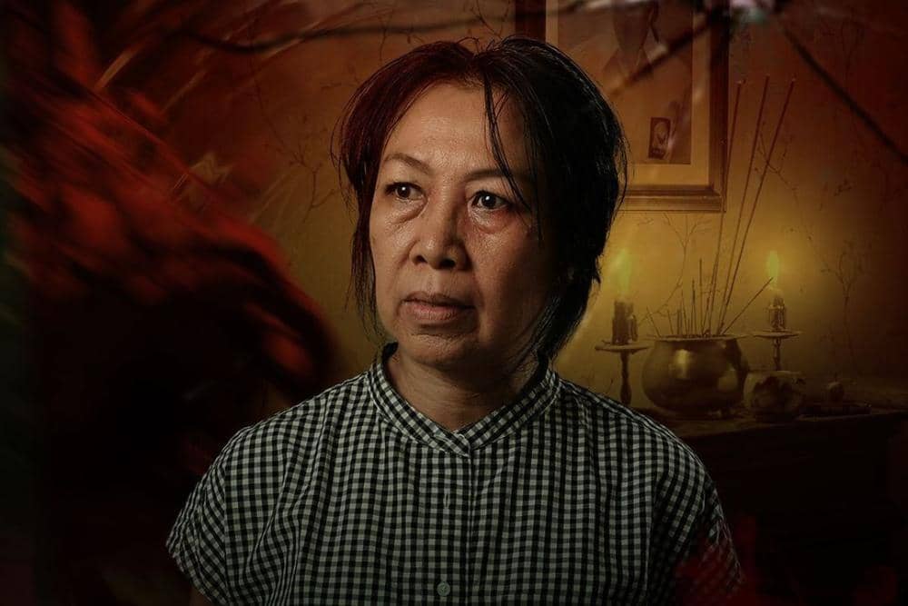 instagram.com/perempuangaunmerah