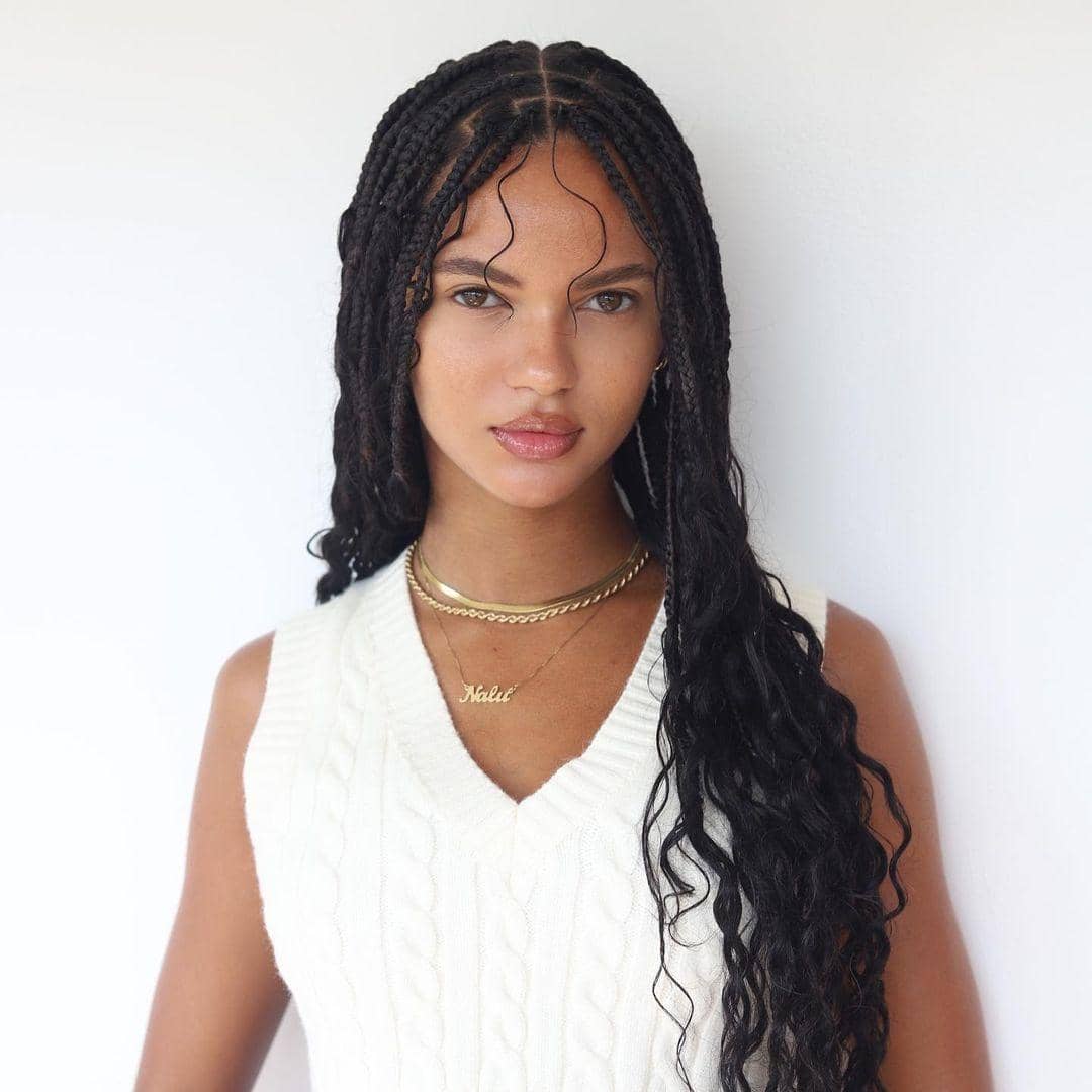 instagram.com/juliananalu