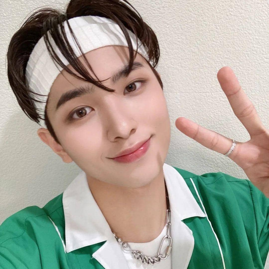 instagram.com/atbo_official