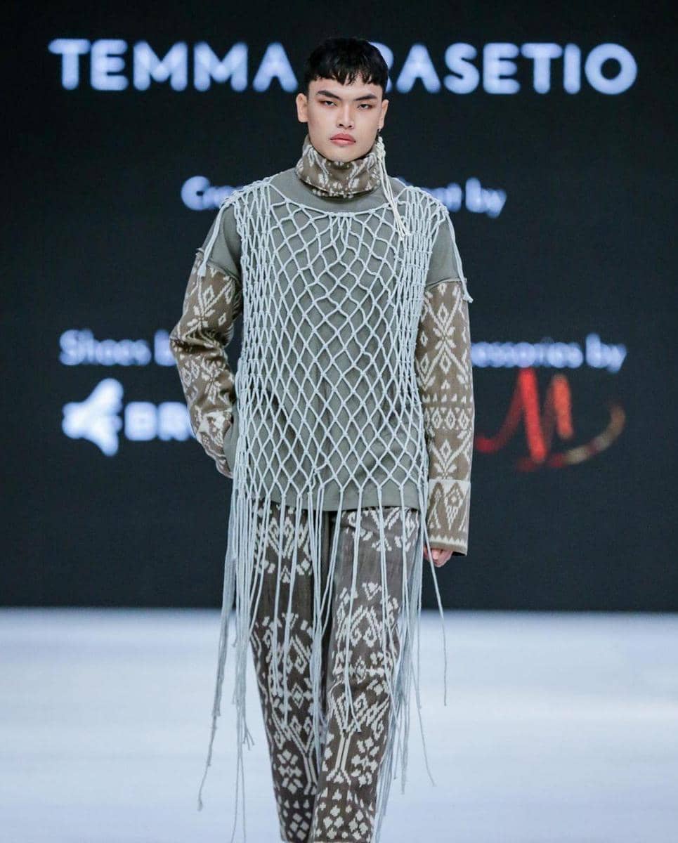 instagram.com/jfwofficial