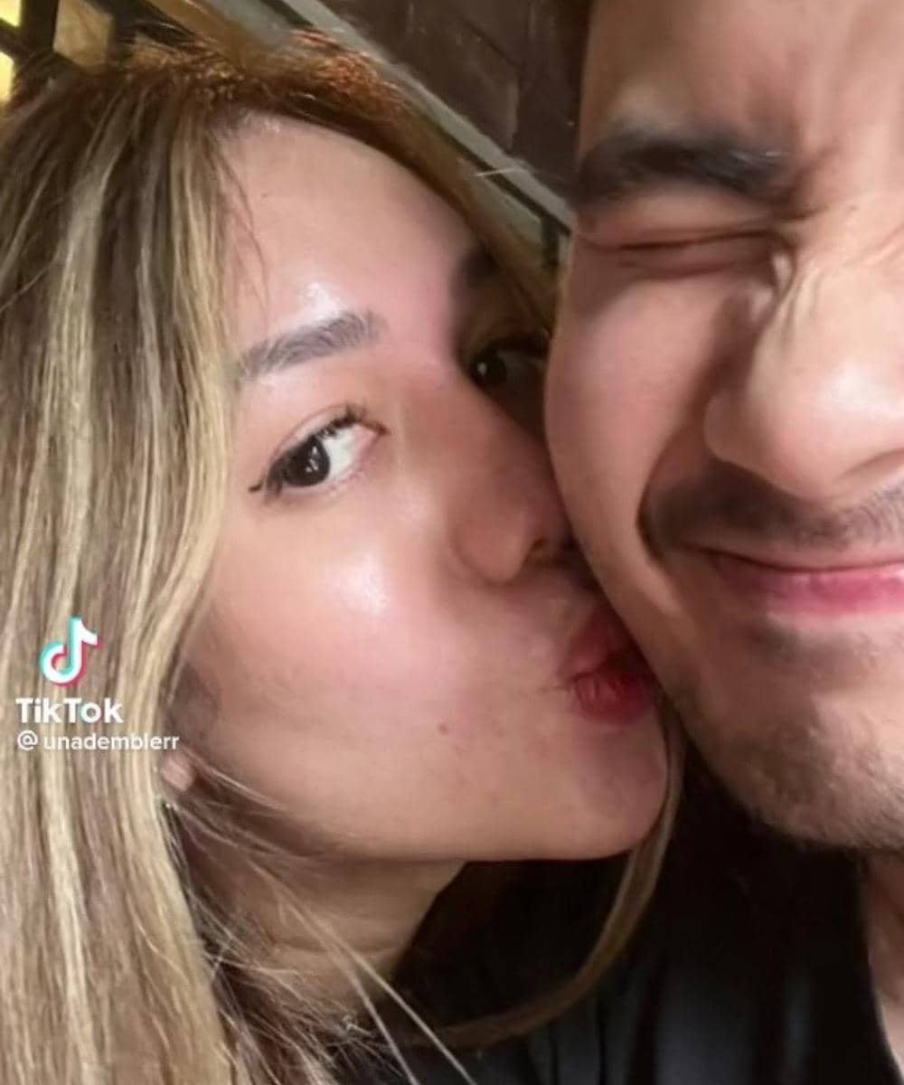 TikTok.com/unademblerr