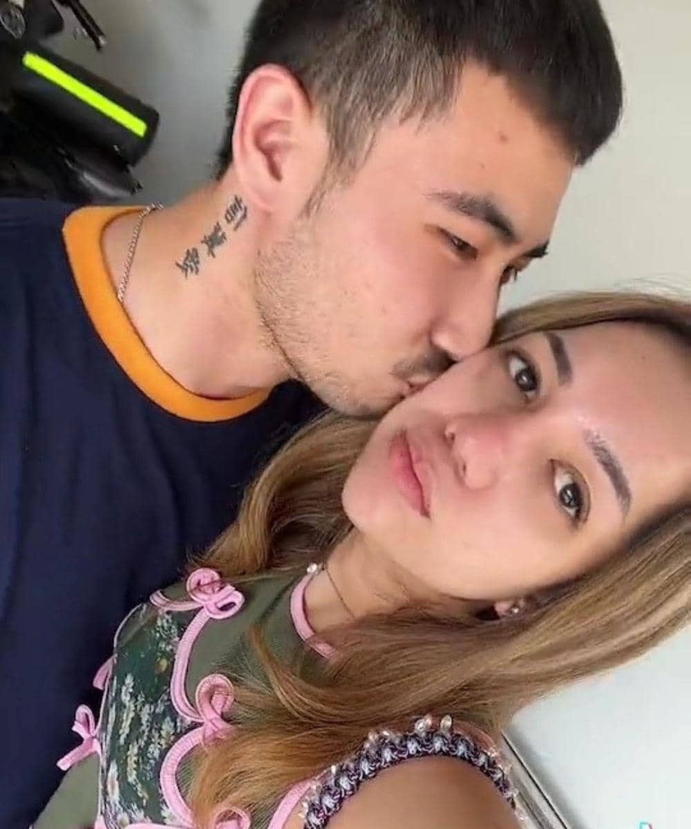 TikTok.com/unademblerr