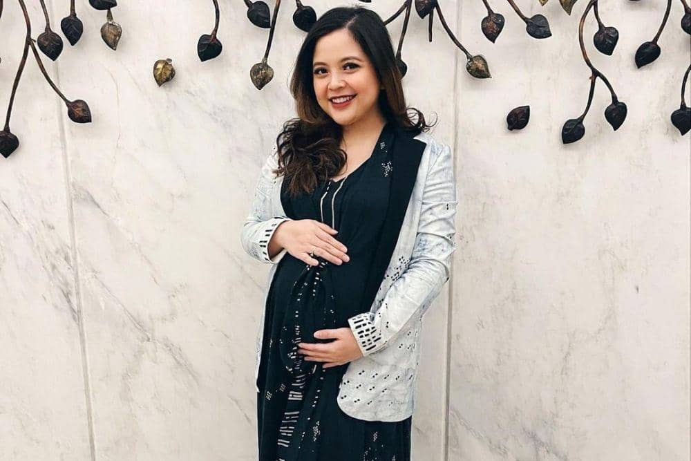 instagram.com/tasyakamila