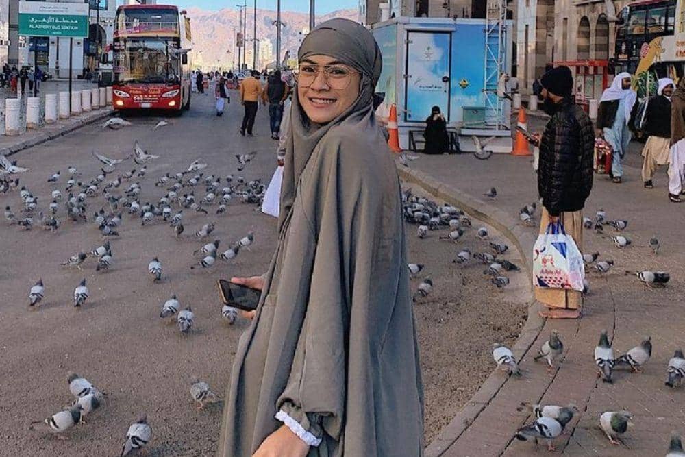 instagram.com/hanahaho