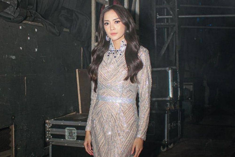 instagram.com/ririndwiariyanti