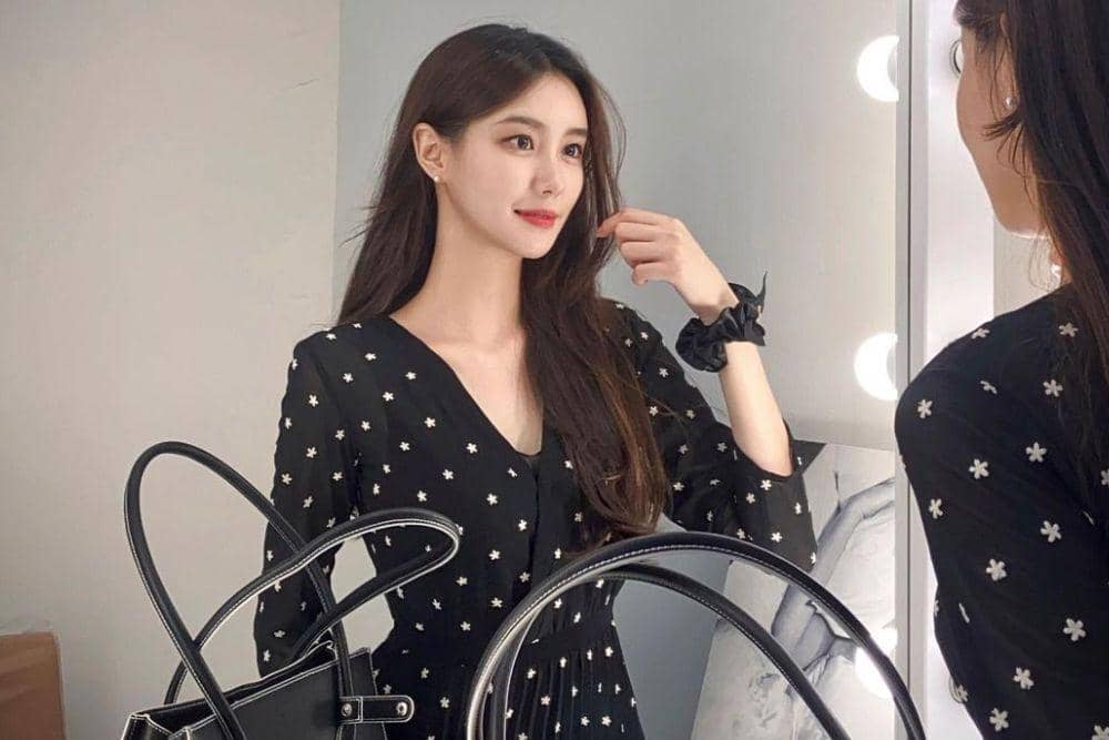 instagram.com/is.hyun_