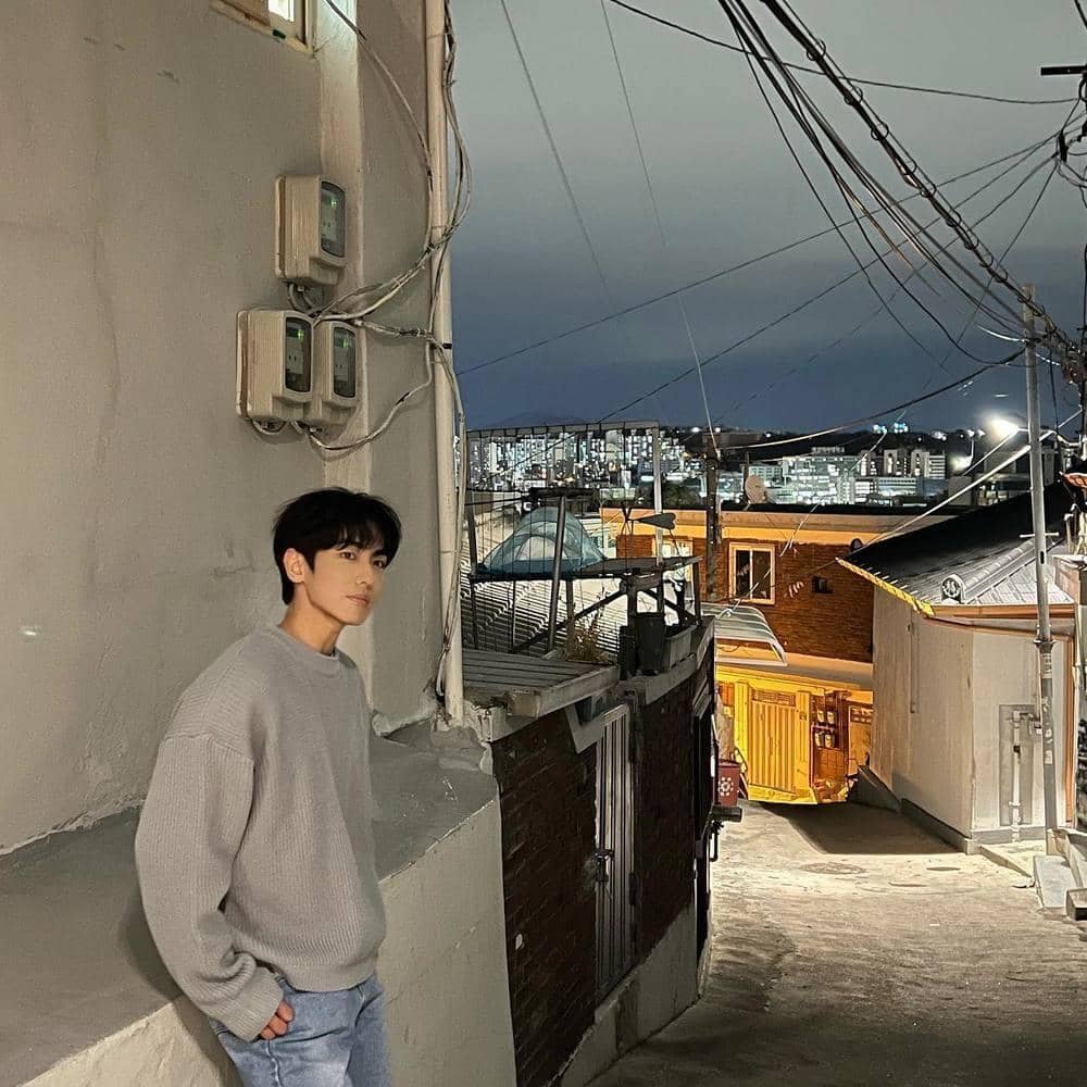 instagram.com/ji_han_0803