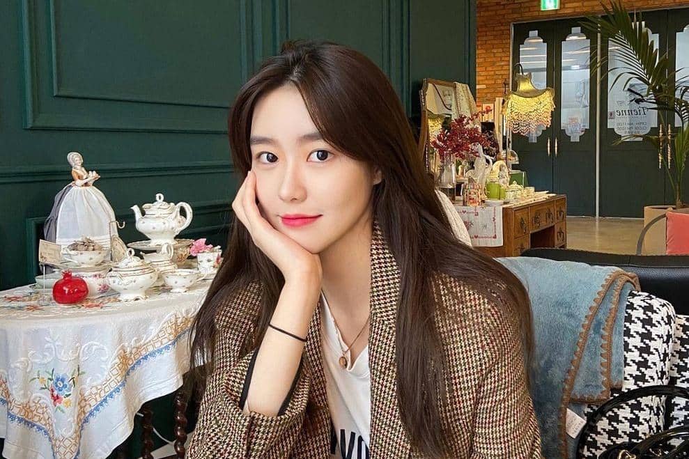 instagram.com/is.hyun_