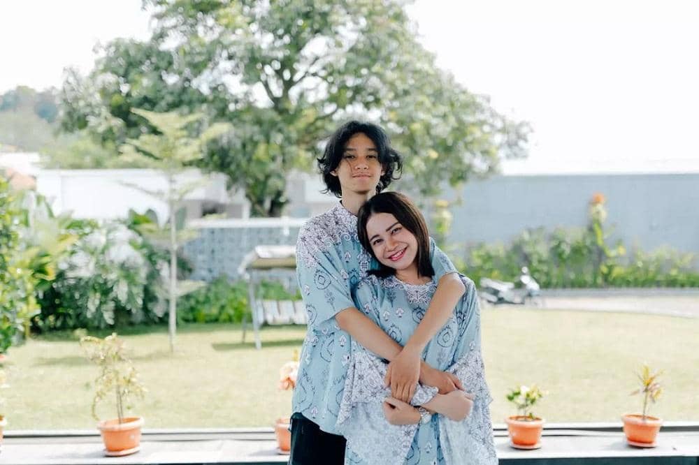 instagram.com/itsrossa910