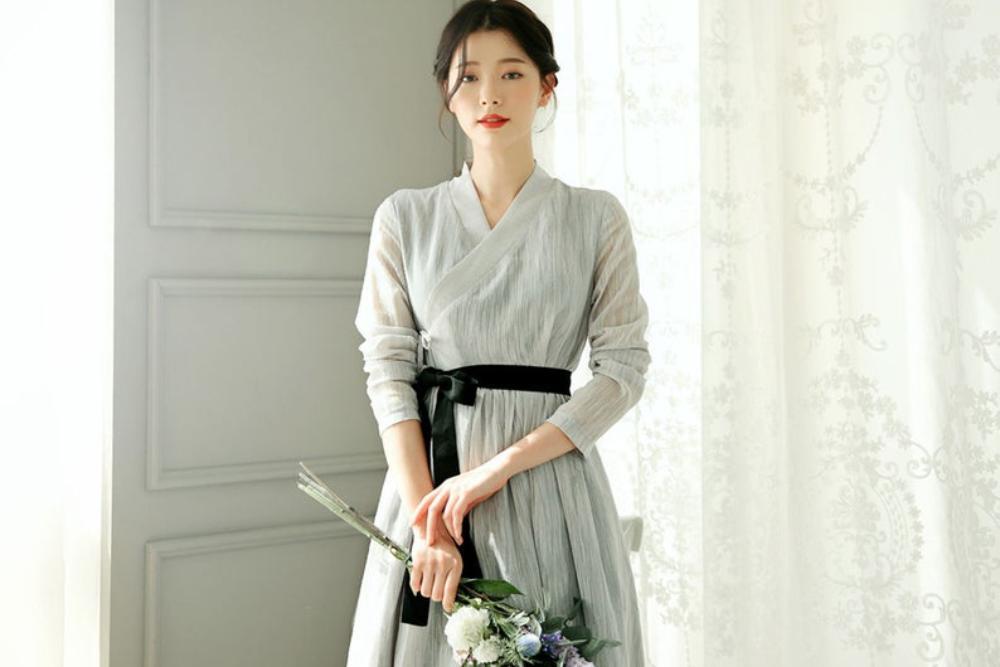 11 Gaun Pesta Korea Modern yang Anggun dan Fashionable