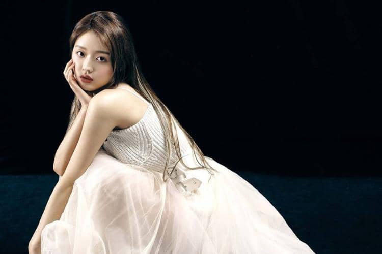 Potret Manis Yooa 'Oh My Girl' yang Segera Rilis Mini Album Kedua