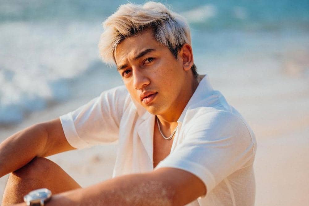 instagram.com/harrisvriza