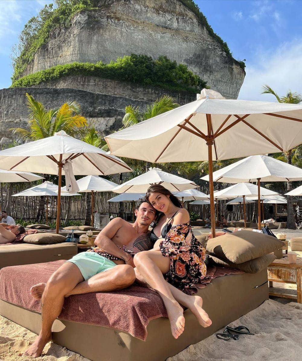 instagram.com/v.andrianto