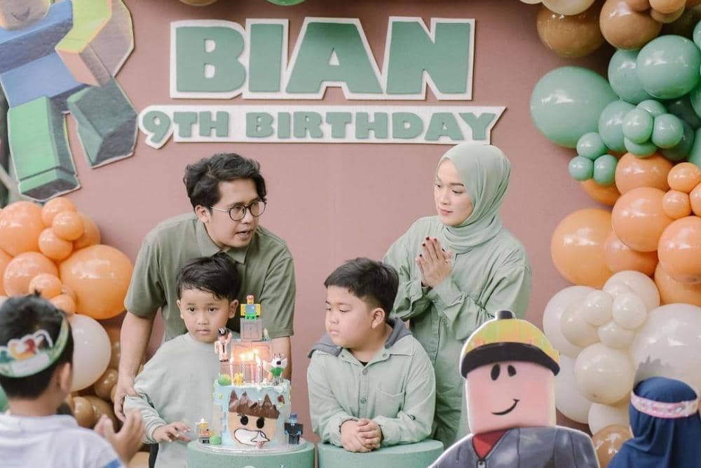 Instagram.com/ririe_fairus