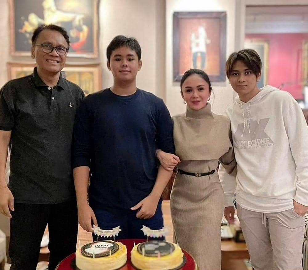 Instagram.com/yunishara36