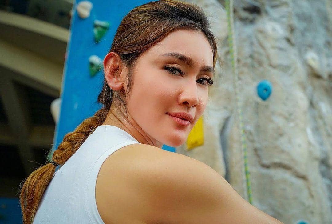 instagram.com/intansaumadina